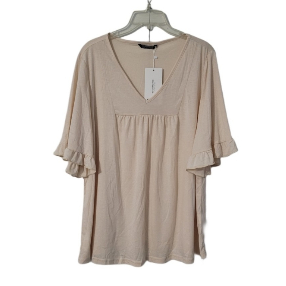 NWT   BloomChic   Women's 14   (1X)    Top     Beige